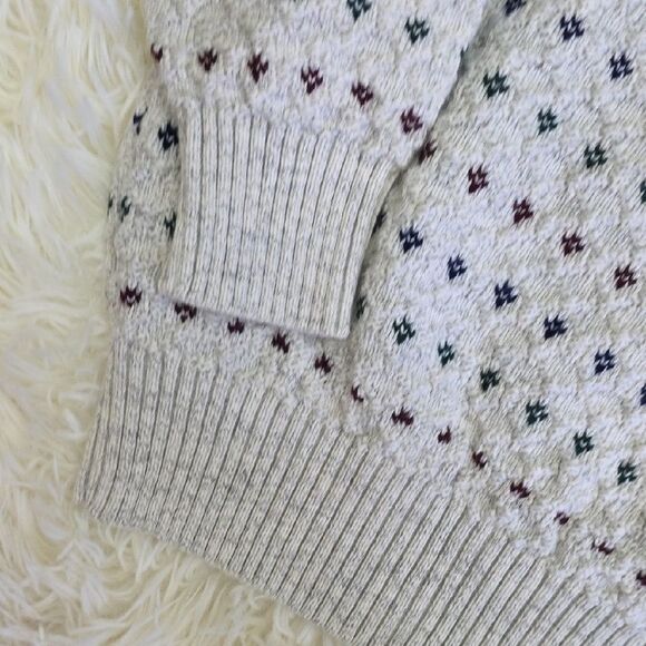 St. John's Bay 90s Gray Crewneck Sweater with Nordic Knit Design - Picture 4 of 5